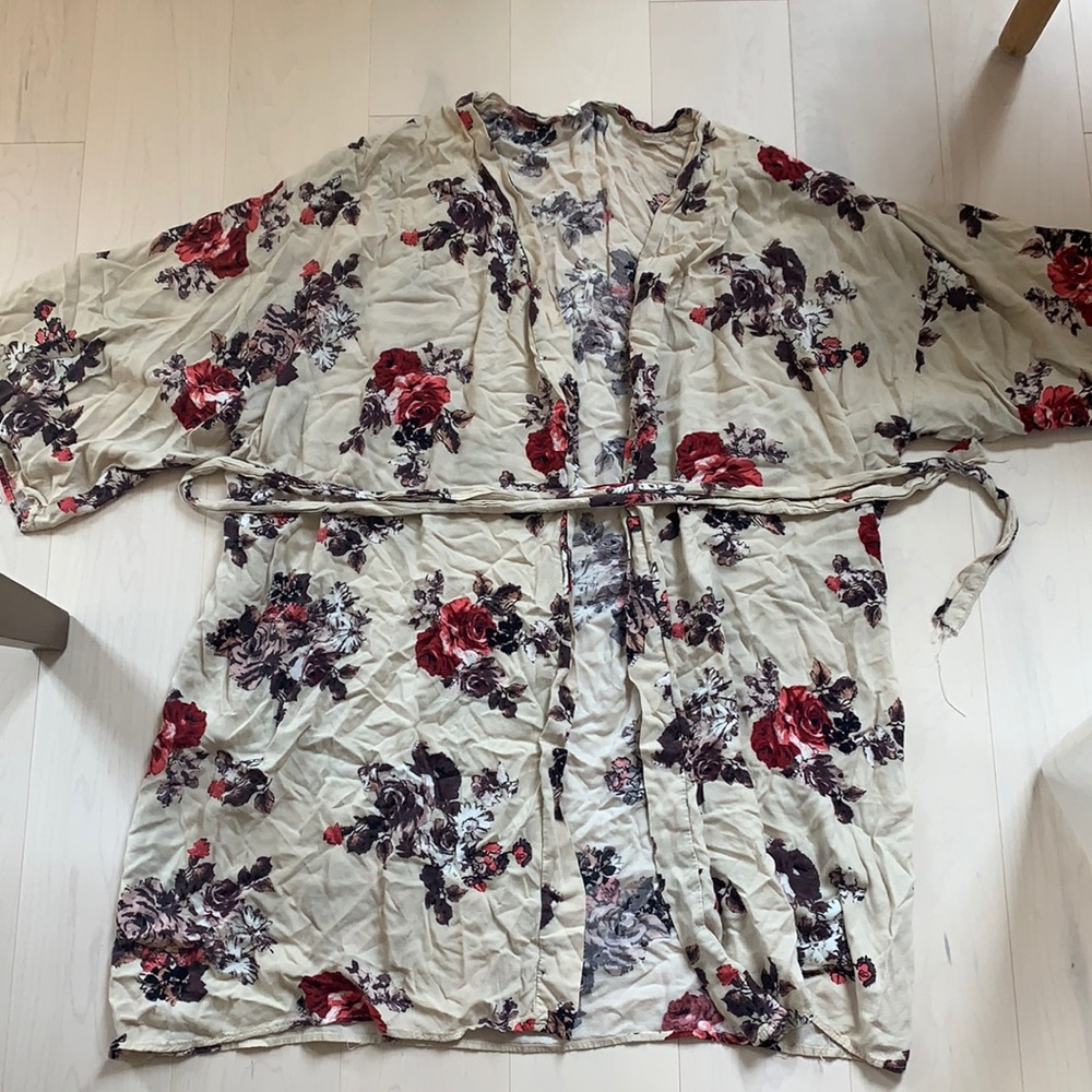 Pink blush robe/kimono